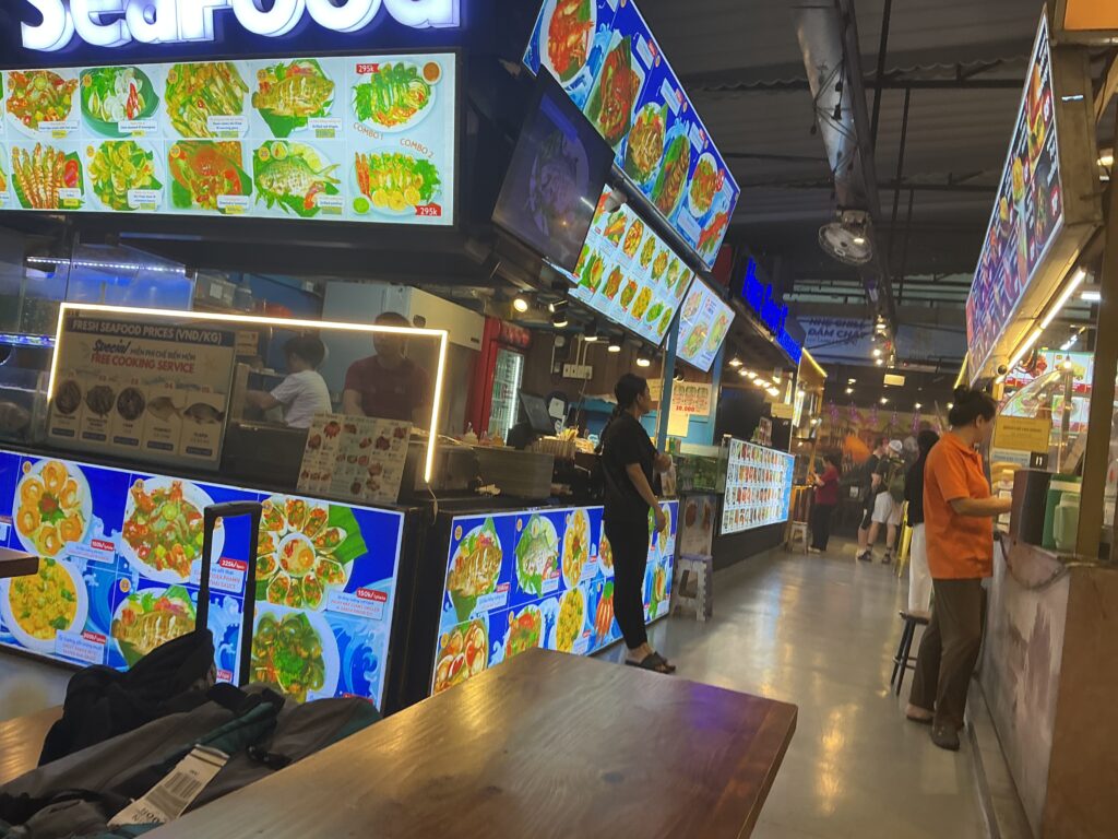 Food Corner.
